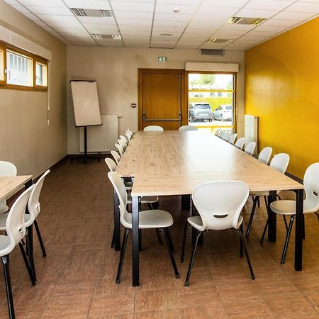 Auberge De Jeunesse Hi פונטרליה מראה חיצוני תמונה