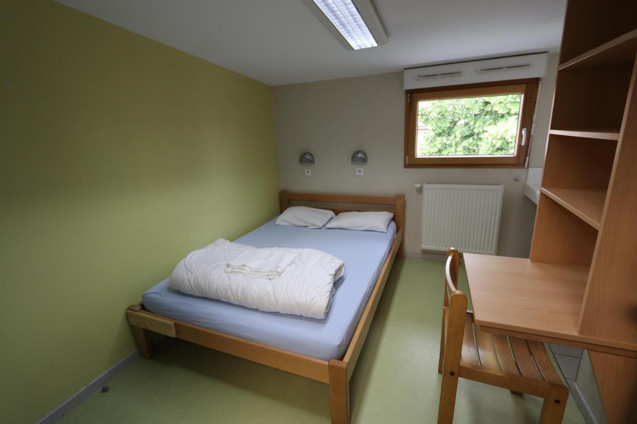 Auberge De Jeunesse Hi פונטרליה מראה חיצוני תמונה