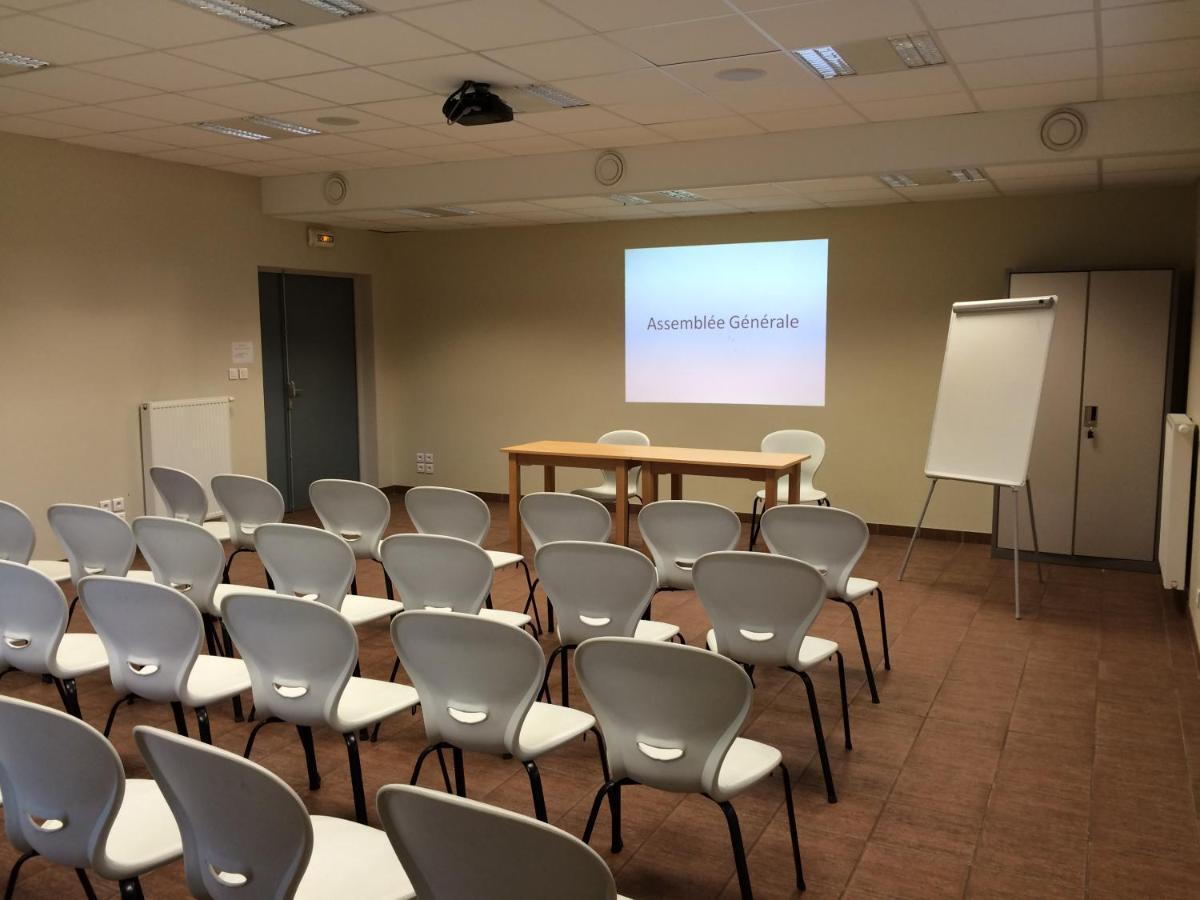 Auberge De Jeunesse Hi פונטרליה מראה חיצוני תמונה