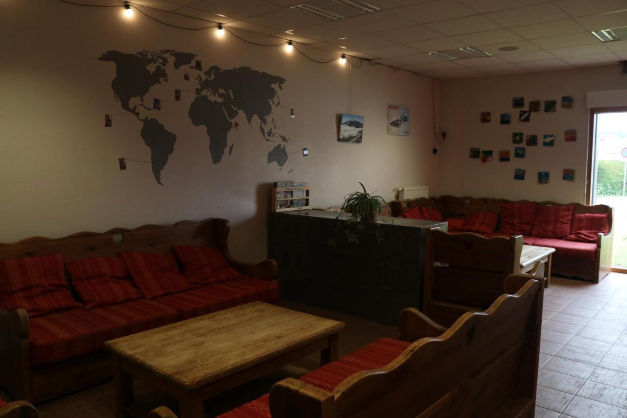Auberge De Jeunesse Hi פונטרליה מראה חיצוני תמונה