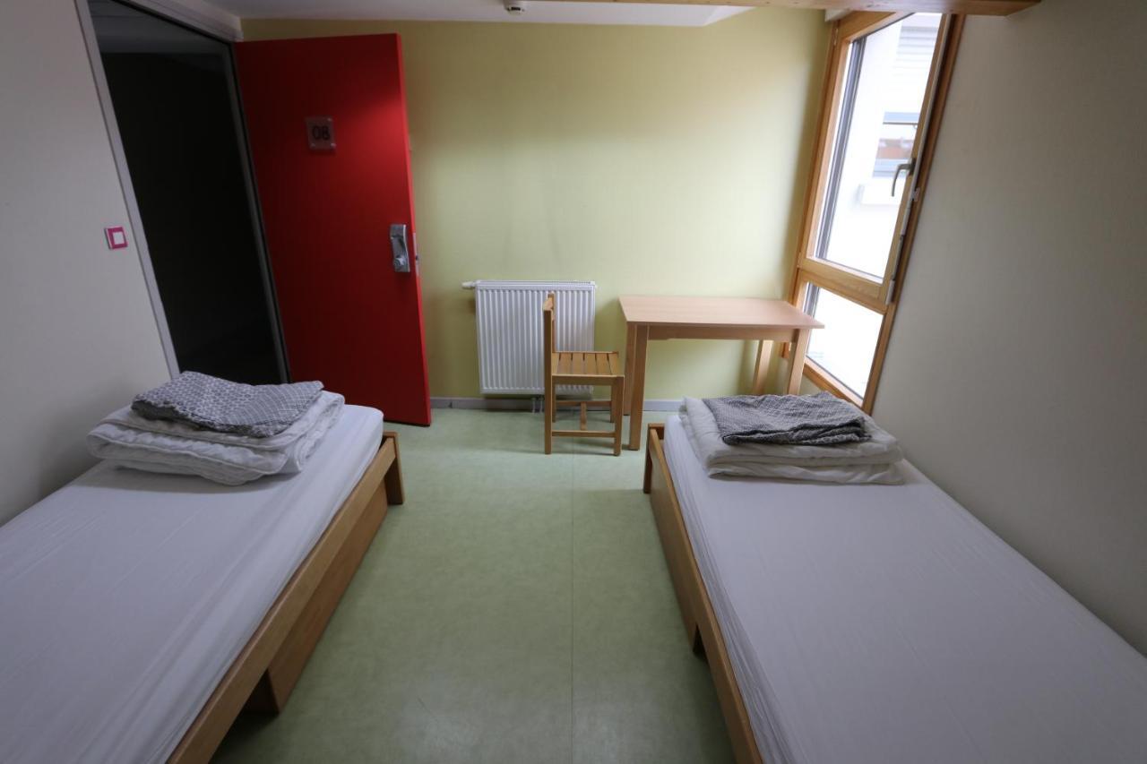 Auberge De Jeunesse Hi פונטרליה מראה חיצוני תמונה