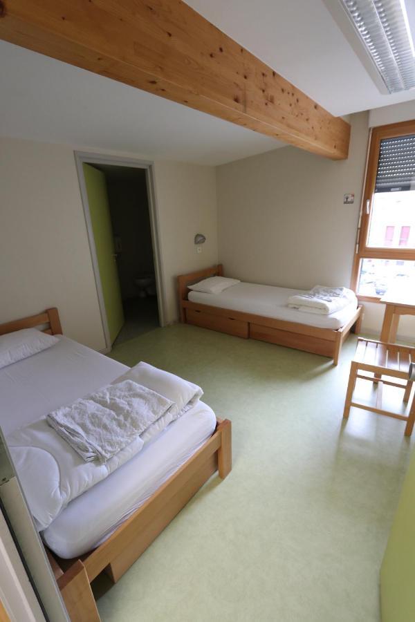 Auberge De Jeunesse Hi פונטרליה מראה חיצוני תמונה