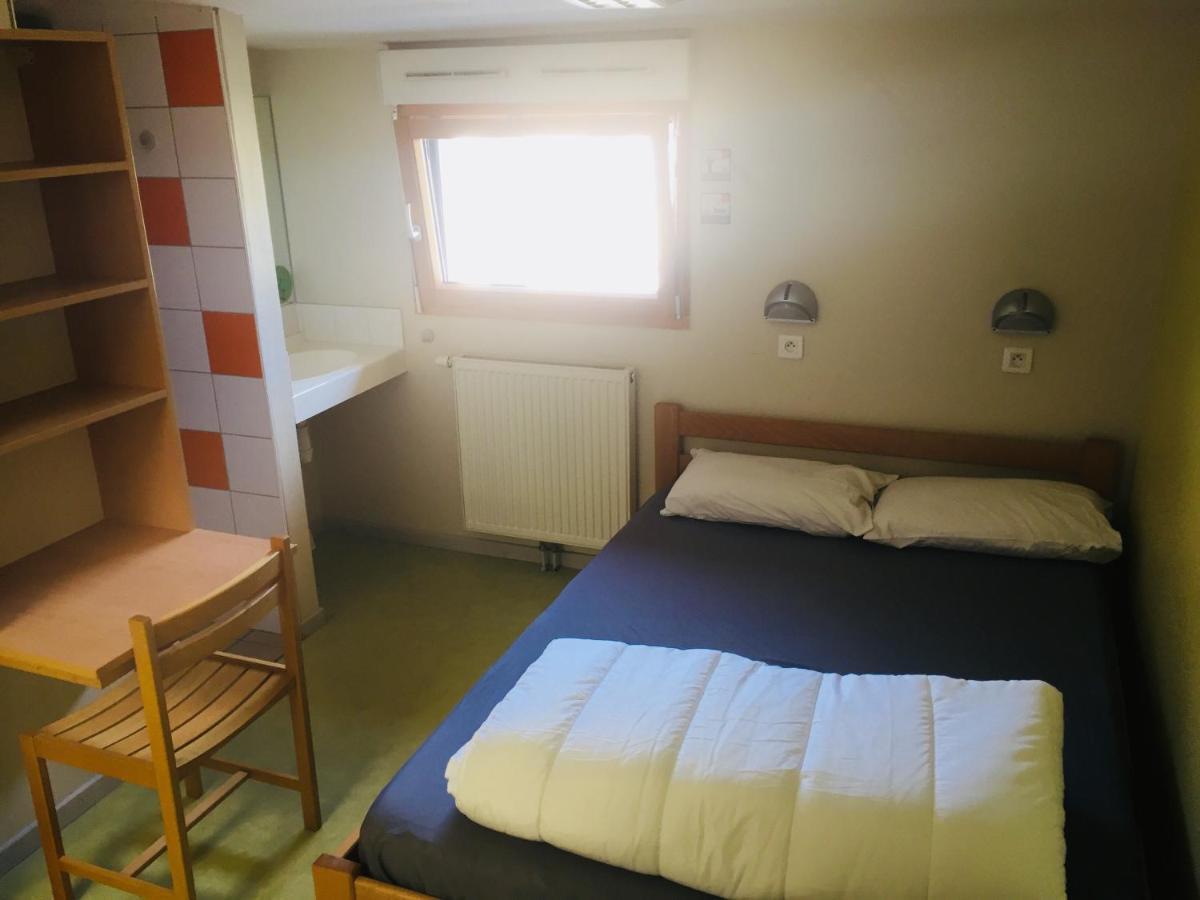 Auberge De Jeunesse Hi פונטרליה מראה חיצוני תמונה